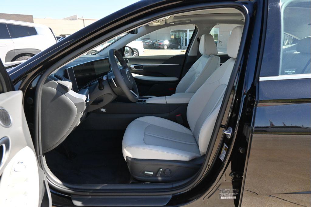 used 2025 Hyundai Sonata car, priced at $26,998