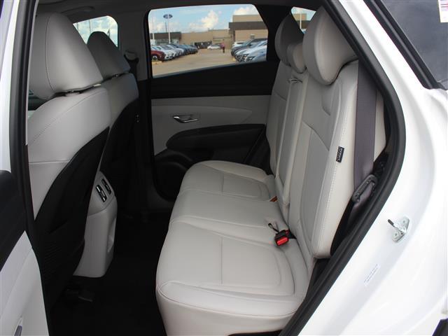new 2025 Hyundai TUCSON Hybrid car, priced at $38,291