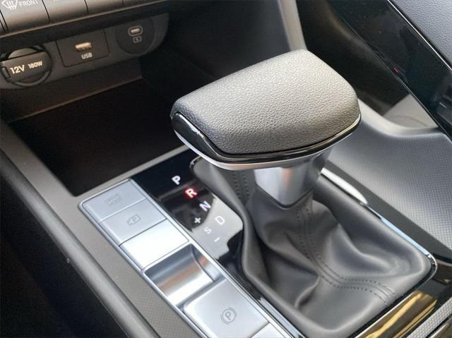 new 2025 Hyundai ELANTRA HEV car, priced at $26,789