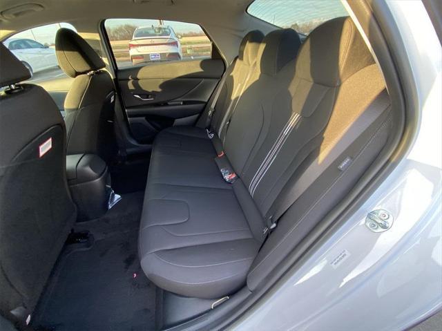 new 2025 Hyundai ELANTRA HEV car, priced at $26,789