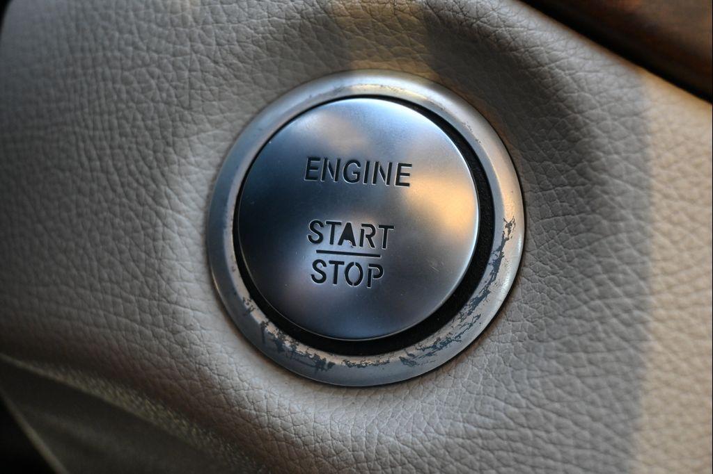 used 2019 Mercedes-Benz GLA 250 car, priced at $18,997