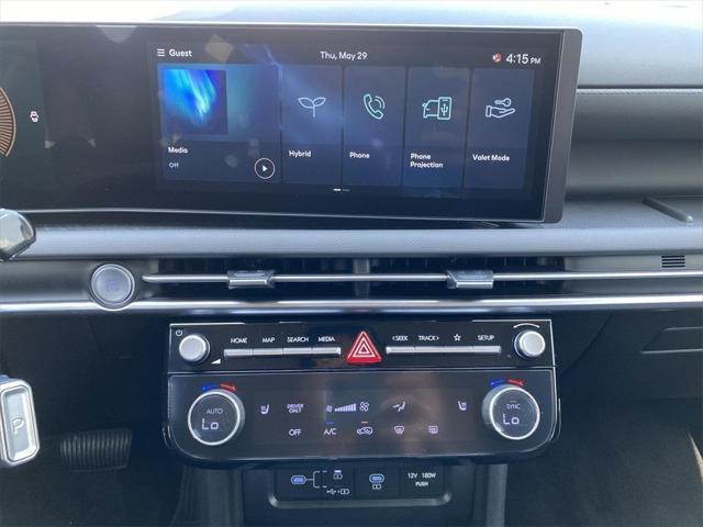 new 2025 Hyundai TUCSON Hybrid car, priced at $34,575