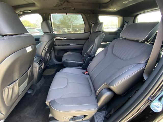 new 2025 Hyundai Palisade car, priced at $55,136