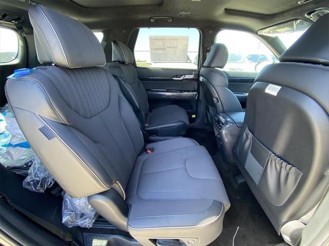 new 2025 Hyundai Palisade car, priced at $55,126