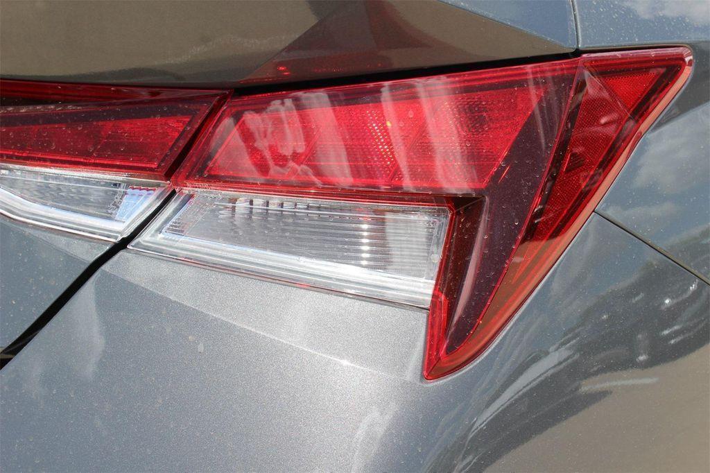 new 2025 Hyundai Elantra car, priced at $21,165