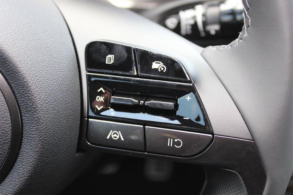 new 2025 Hyundai Elantra car, priced at $21,165