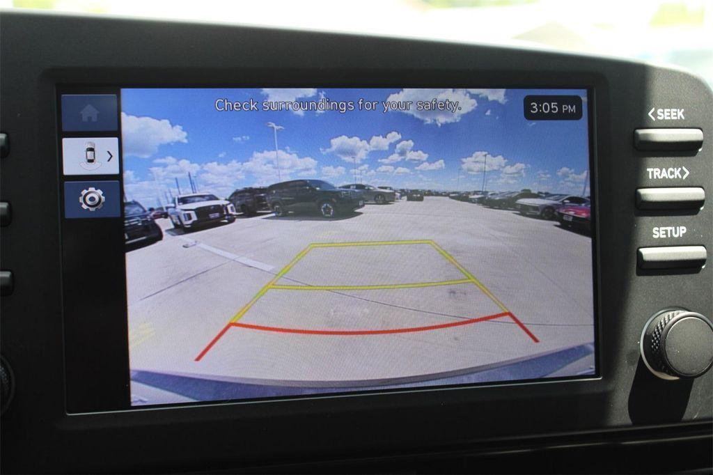 new 2025 Hyundai Elantra car, priced at $21,165