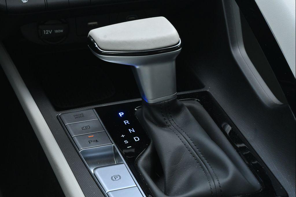 used 2024 Hyundai Elantra car, priced at $23,999