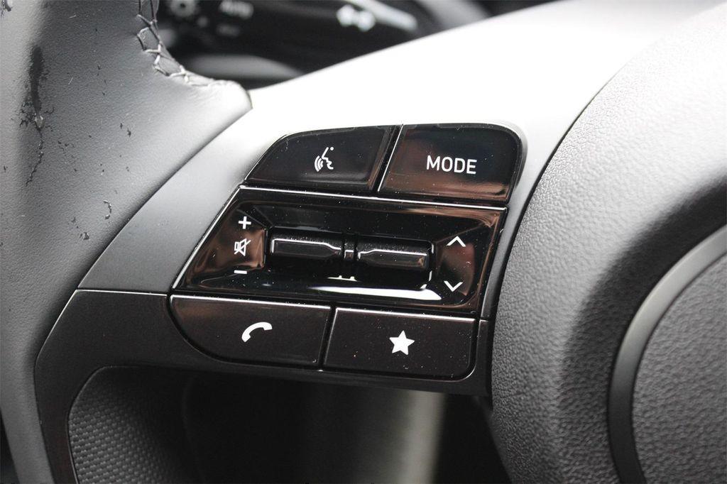 new 2025 Hyundai Elantra car, priced at $24,167