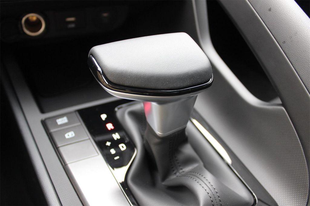new 2025 Hyundai Elantra car, priced at $24,167