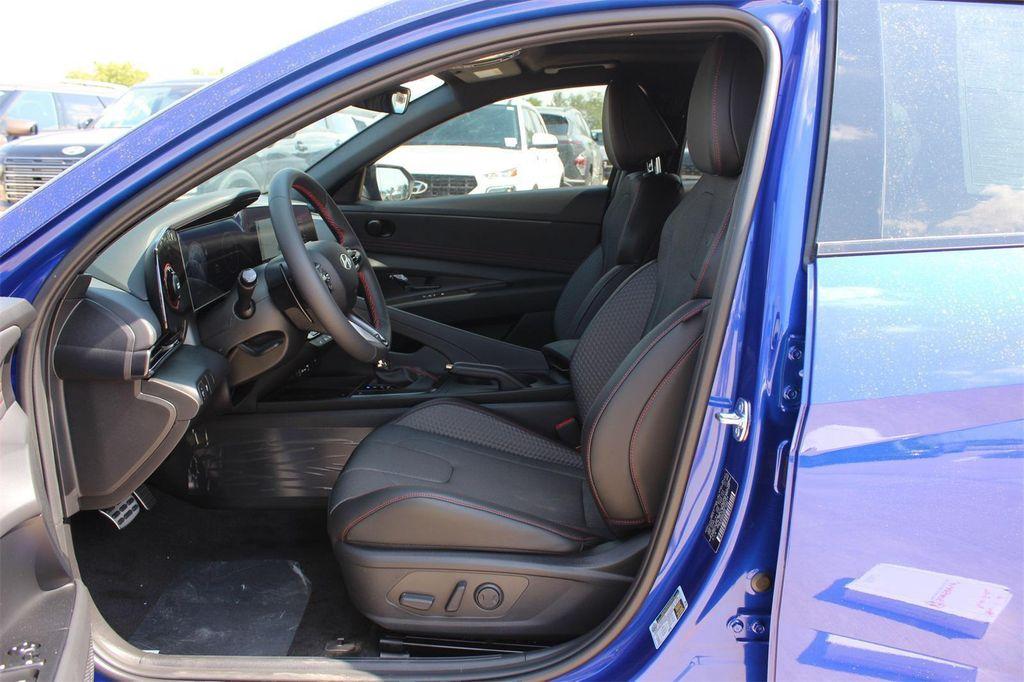 new 2025 Hyundai Elantra car, priced at $29,541