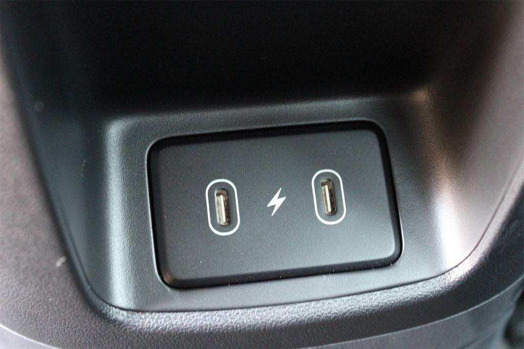 new 2025 Hyundai Elantra car, priced at $29,541