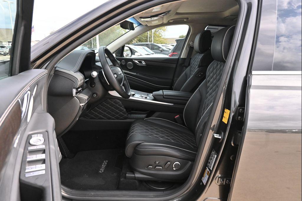 used 2024 Genesis GV80 car, priced at $55,085