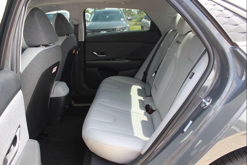 new 2025 Hyundai Elantra car, priced at $27,847