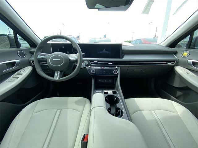 new 2024 Hyundai Sonata car, priced at $28,747