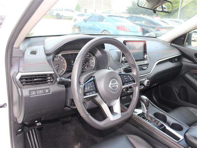 used 2022 Nissan Altima car, priced at $18,999