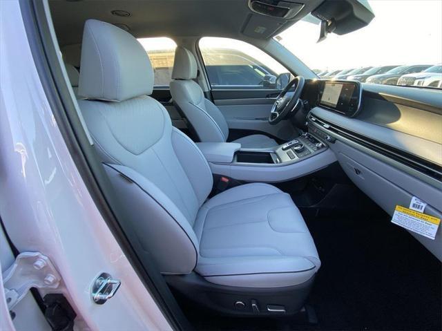 new 2025 Hyundai Palisade car, priced at $41,613