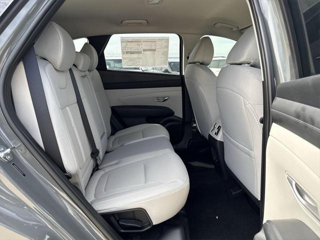 new 2025 Hyundai Tucson car, priced at $32,015