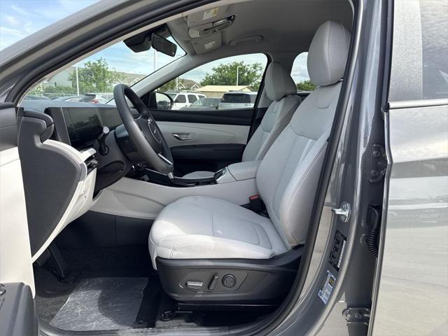 new 2025 Hyundai Tucson car, priced at $32,015