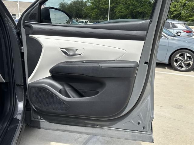 new 2025 Hyundai Tucson car, priced at $32,015