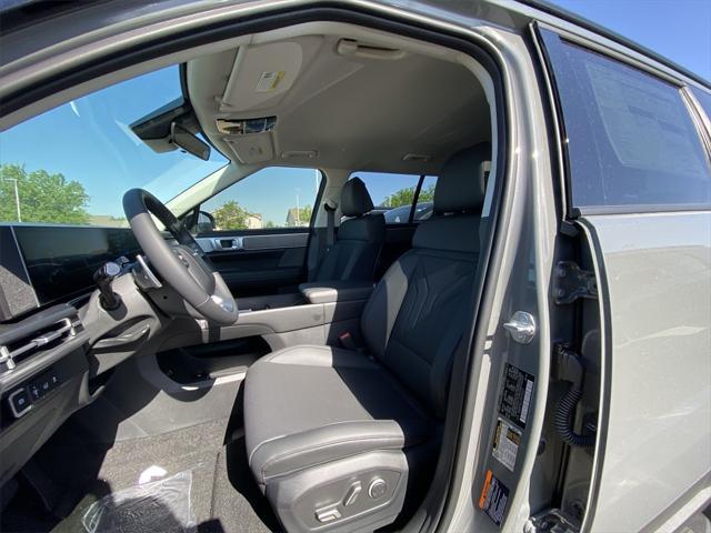 new 2025 Hyundai Santa Fe car, priced at $38,167