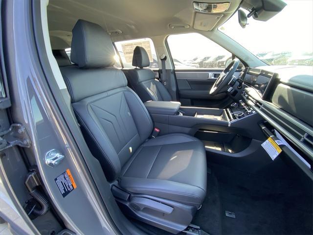 new 2025 Hyundai Santa Fe car, priced at $38,167