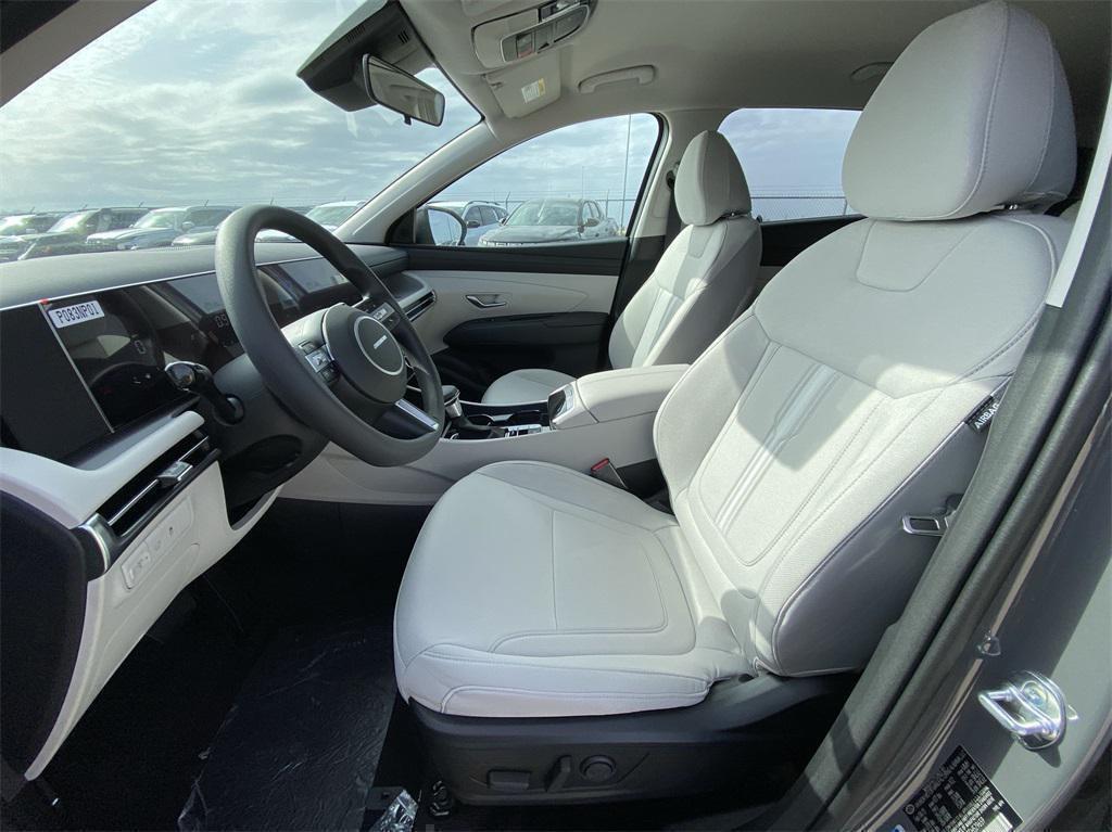 new 2025 Hyundai Tucson car, priced at $26,610