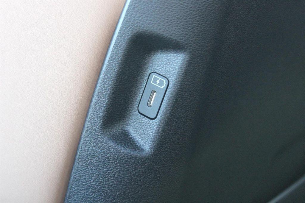 new 2026 Hyundai SANTA FE HEV car, priced at $52,156