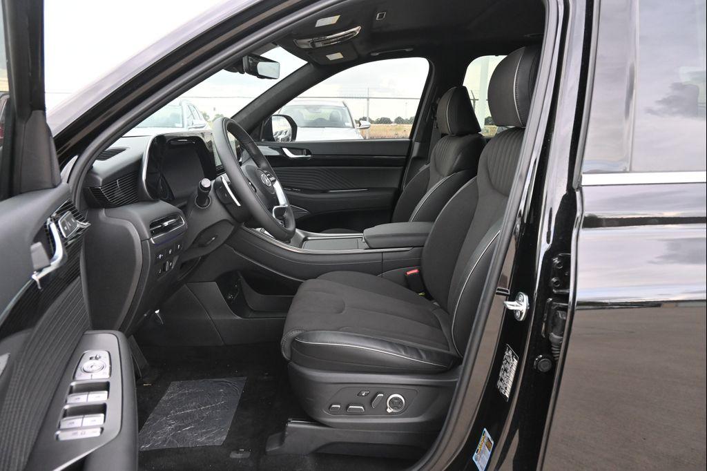 new 2025 Hyundai Palisade car, priced at $52,234