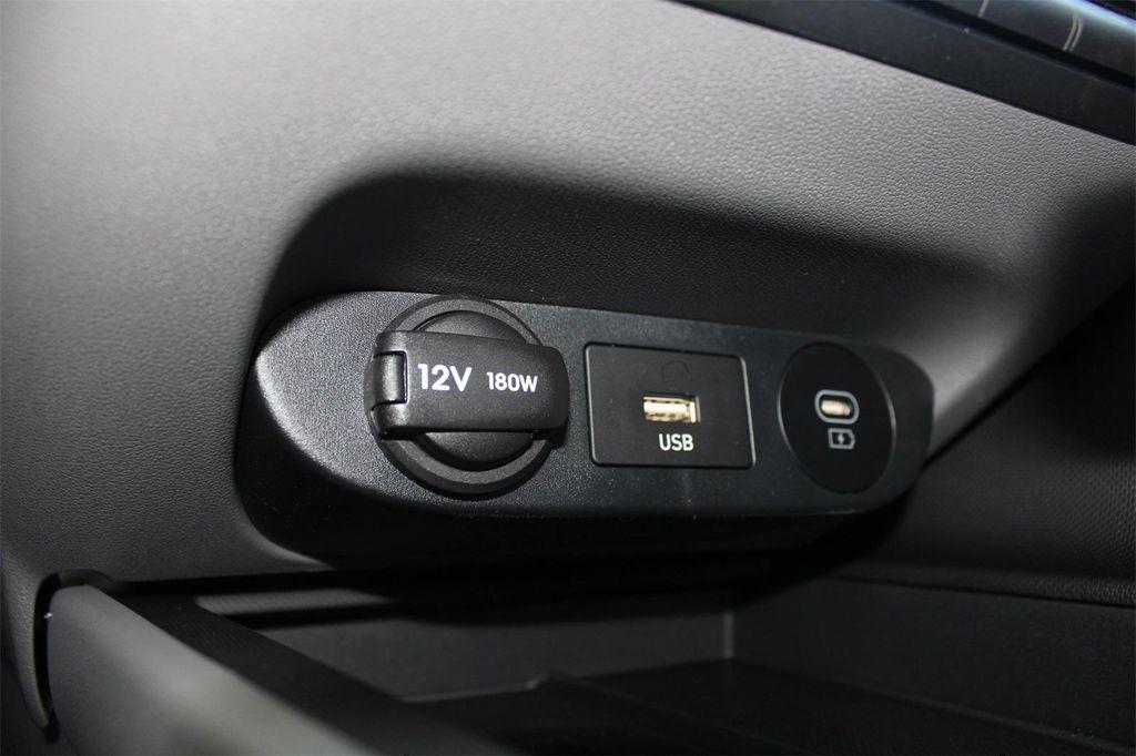 new 2025 Hyundai Elantra car, priced at $26,983