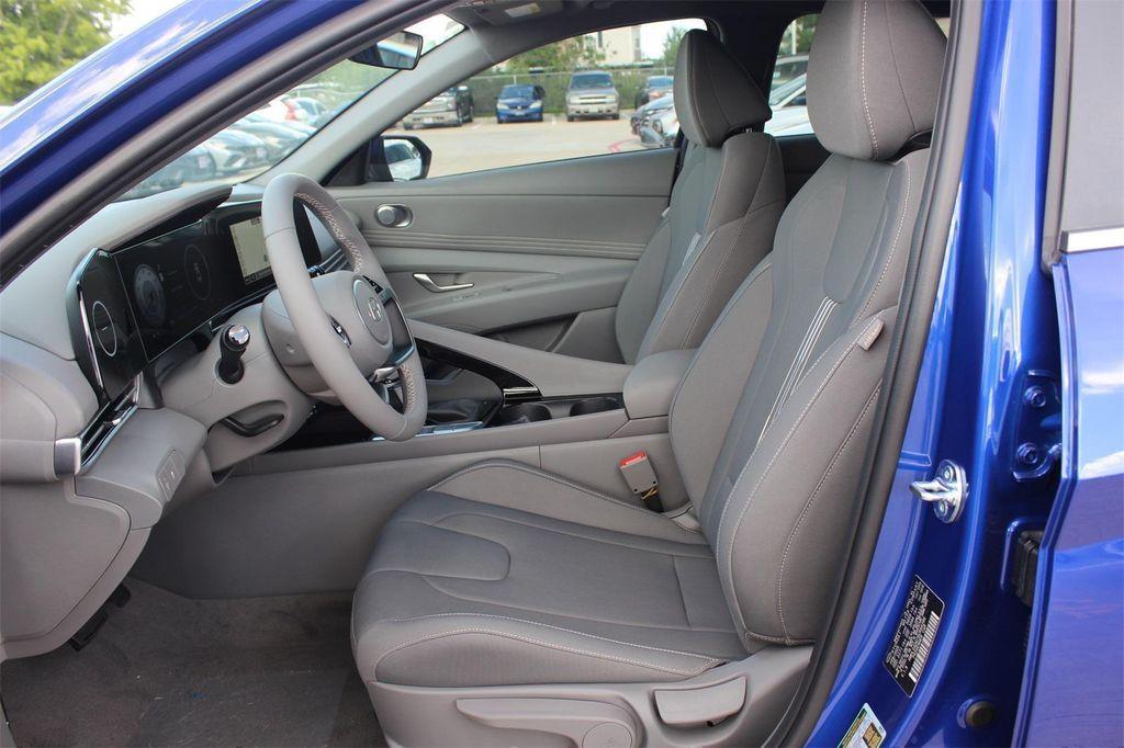 new 2025 Hyundai Elantra car, priced at $26,983