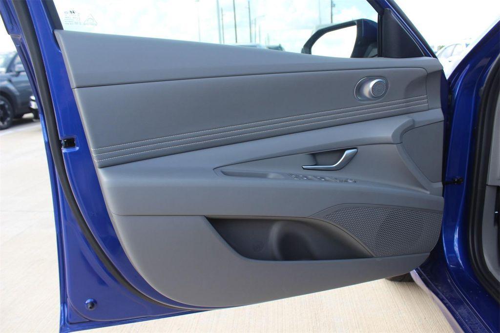 new 2025 Hyundai Elantra car, priced at $26,983