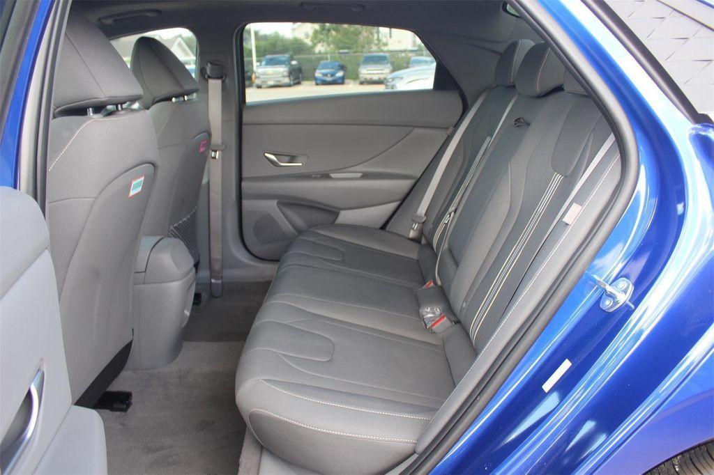 new 2025 Hyundai Elantra car, priced at $26,983