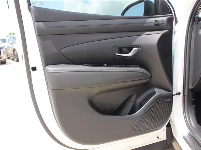 new 2025 Hyundai Tucson car, priced at $39,904