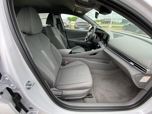 new 2024 Hyundai Elantra HEV car, priced at $27,972