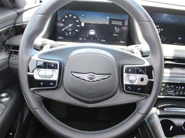 used 2023 Genesis G90 car, priced at $72,999