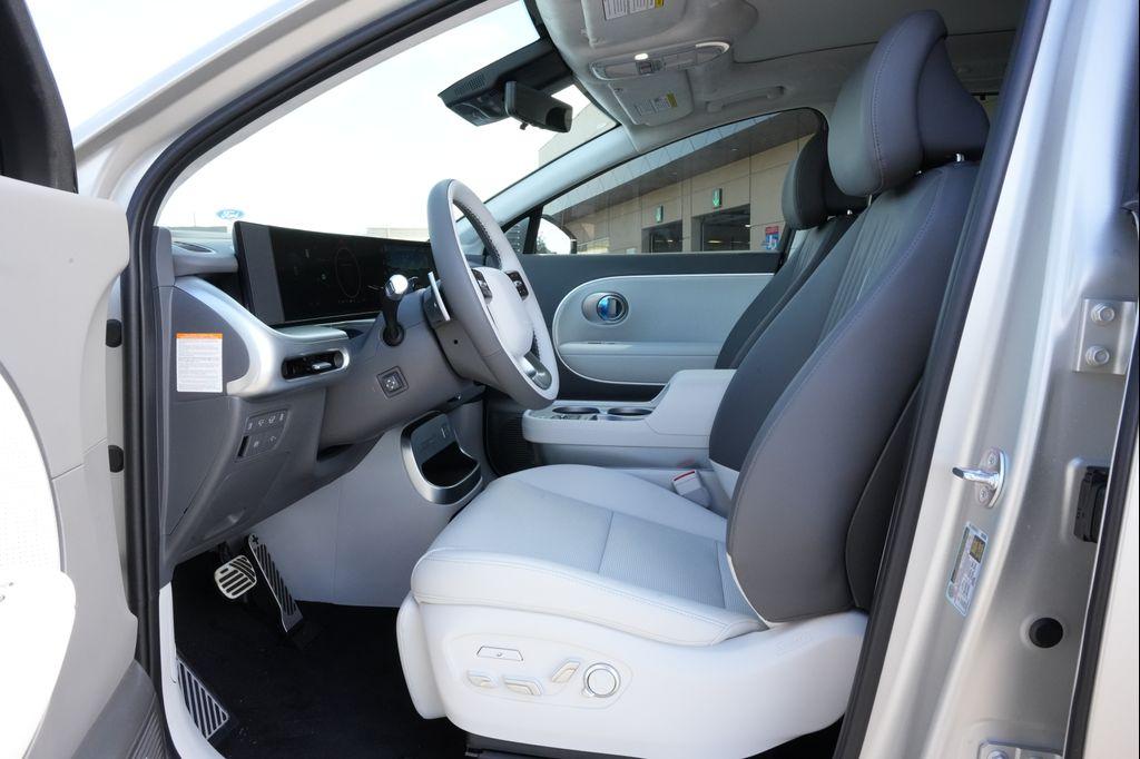 new 2026 Hyundai IONIQ 9 car, priced at $79,264