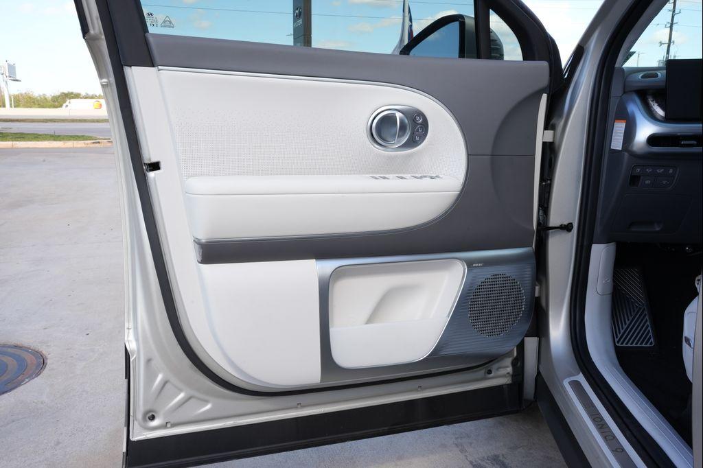 new 2026 Hyundai IONIQ 9 car, priced at $79,264