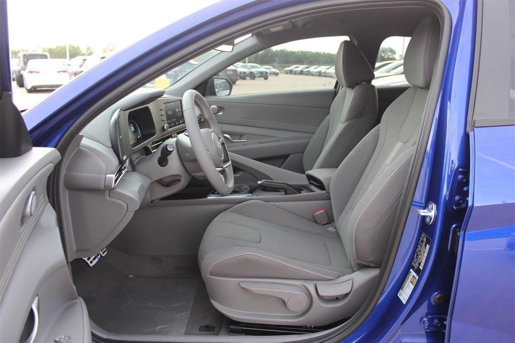new 2025 Hyundai Elantra car, priced at $24,500