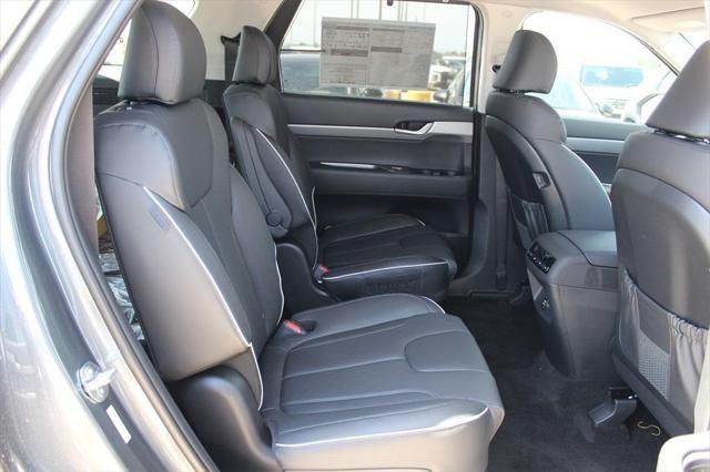 new 2025 Hyundai Palisade car, priced at $43,925