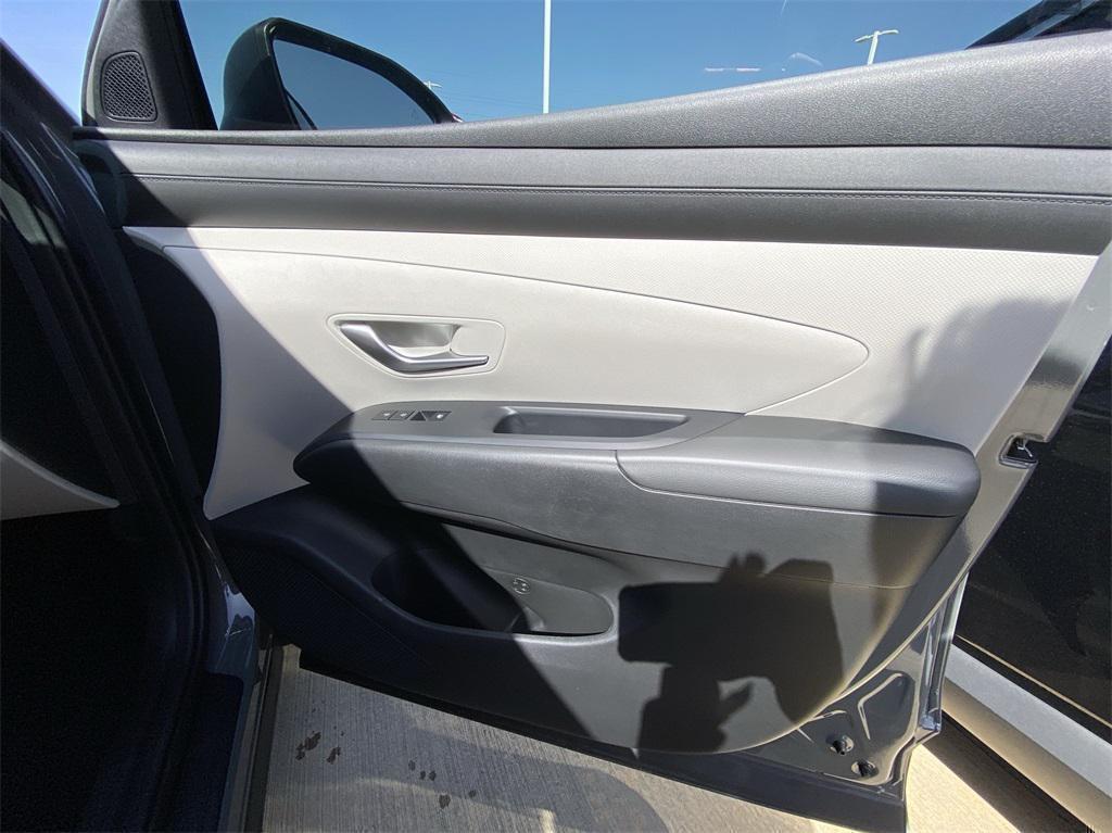 new 2025 Hyundai Tucson car, priced at $26,575