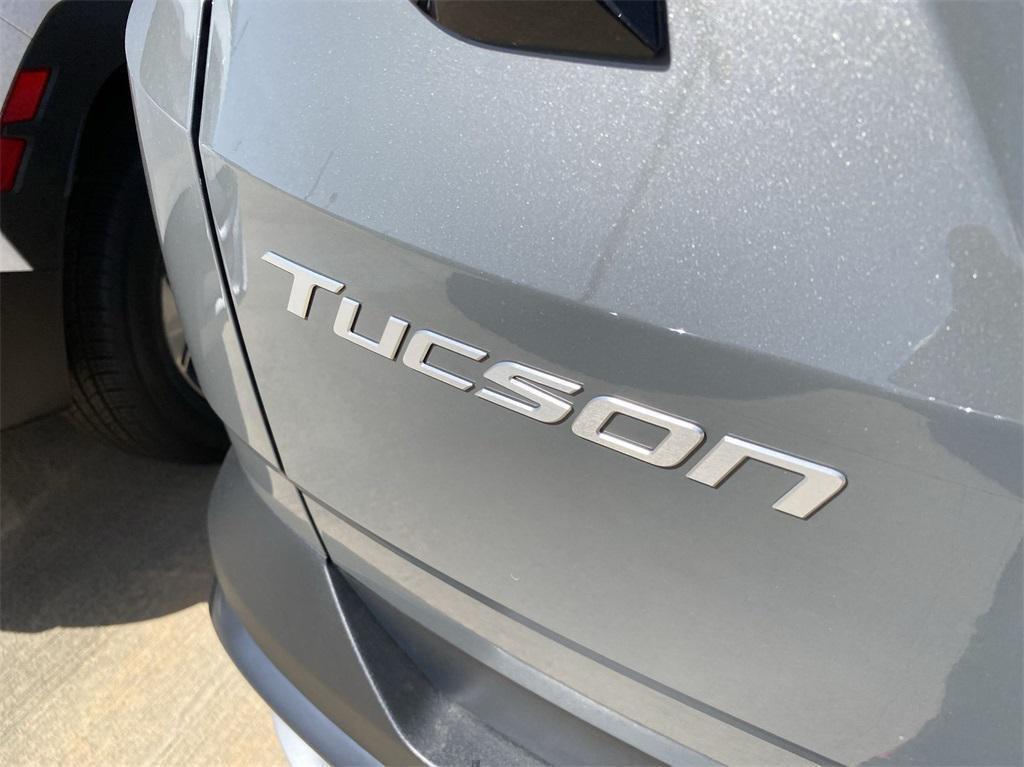 new 2025 Hyundai Tucson car, priced at $26,575
