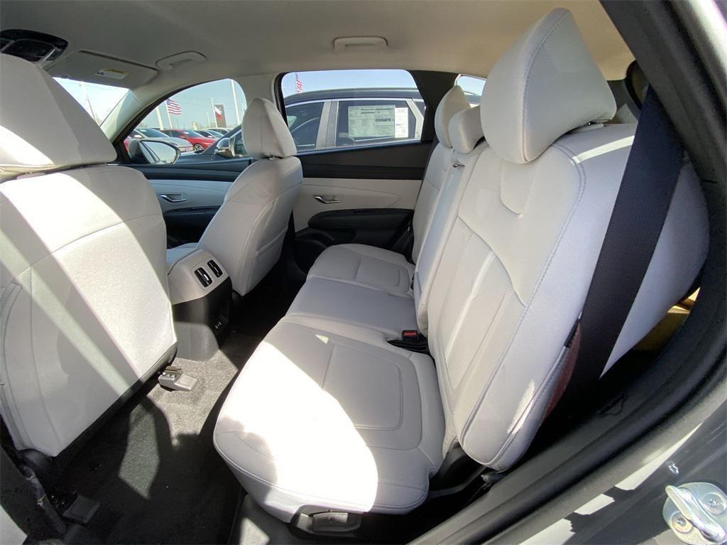 new 2025 Hyundai Tucson car, priced at $26,575