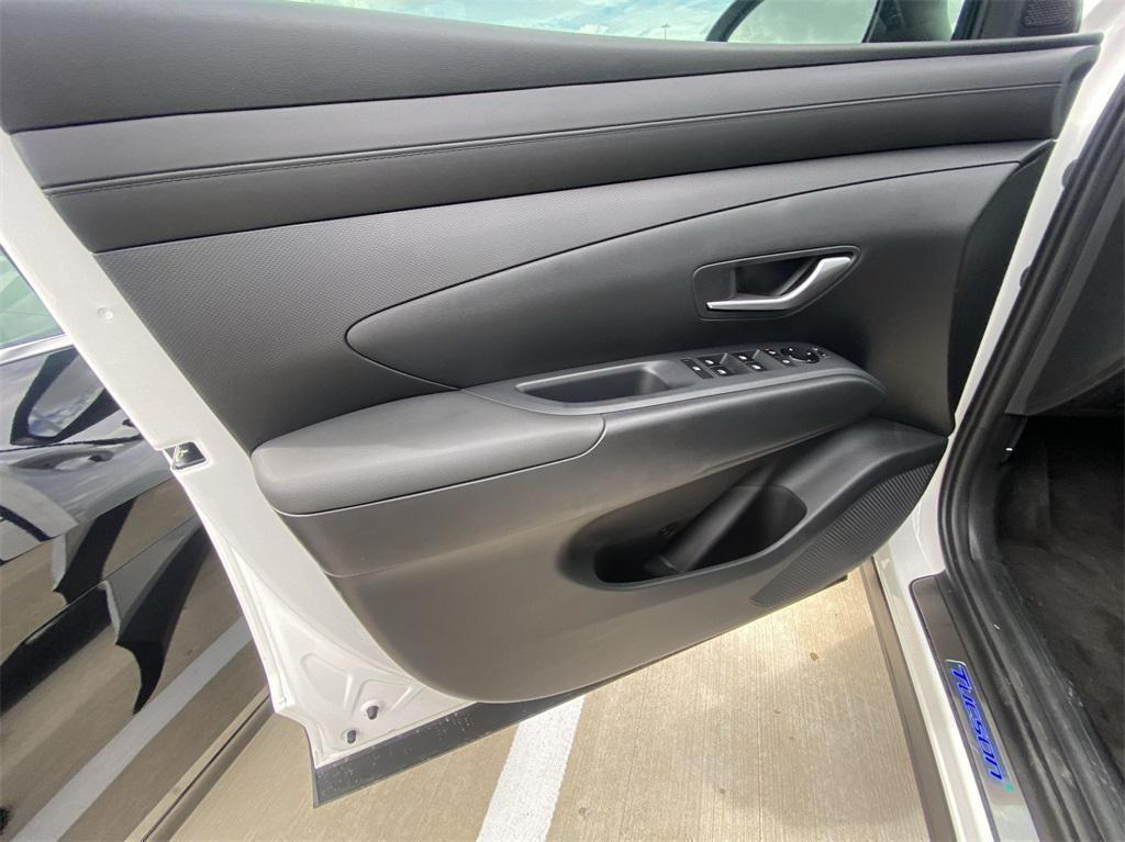 new 2025 Hyundai Tucson car, priced at $27,491