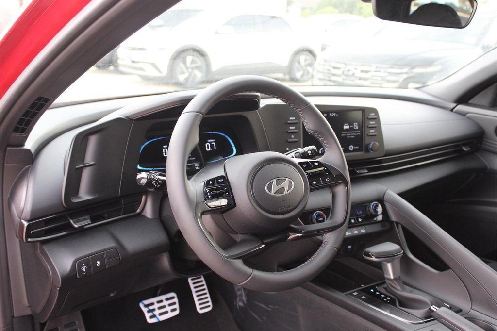 new 2025 Hyundai Elantra car, priced at $25,038
