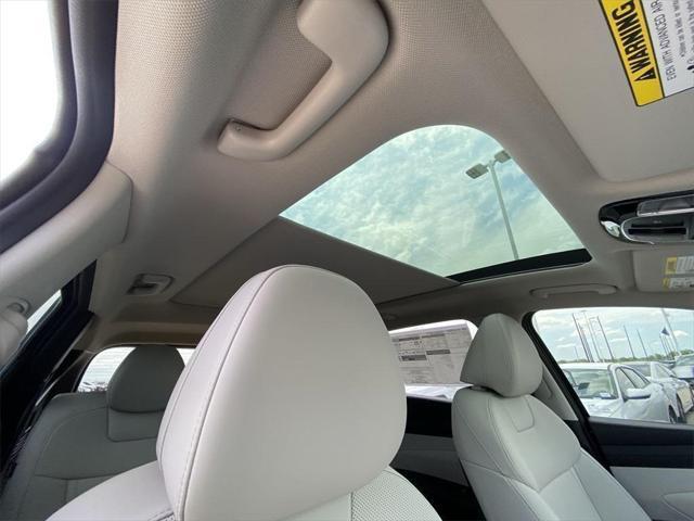 new 2025 Hyundai TUCSON Hybrid car, priced at $37,860