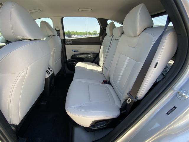 new 2025 Hyundai Tucson car, priced at $32,015
