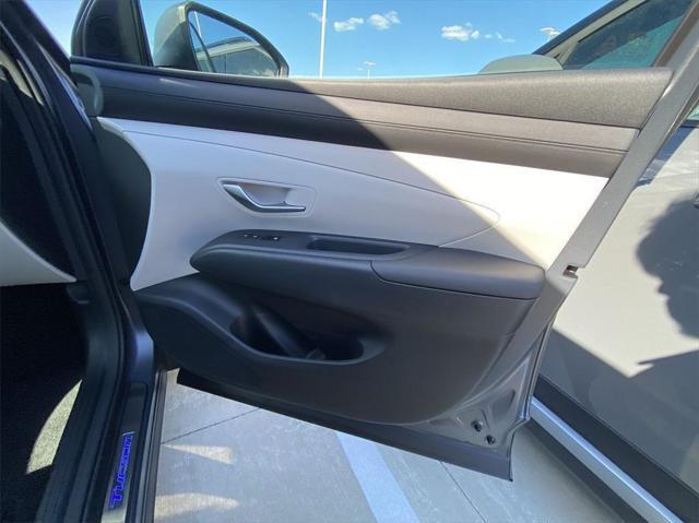 new 2025 Hyundai Tucson car, priced at $32,494