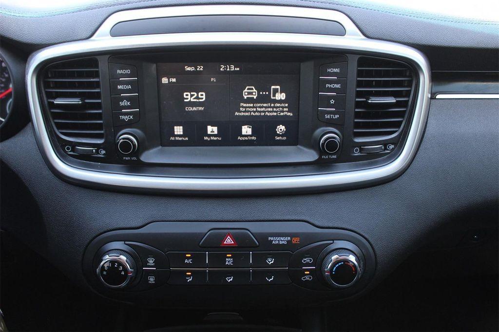 used 2020 Kia Sorento car, priced at $17,998