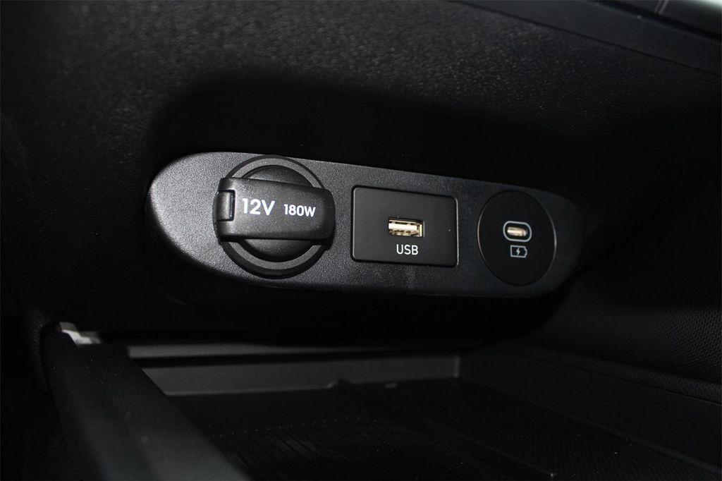 new 2025 Hyundai Elantra car, priced at $21,035